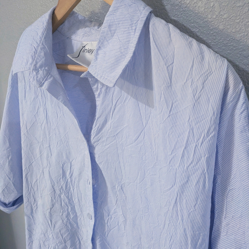 Finley Blue and White Fine-Striped Button-Up Shirt - Picture 3 of 3